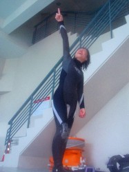 ワールドダイブのセミドライ!! セミドライスーツ♪スタッフも来ているこのタイプはオススメです!!