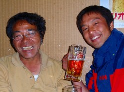 お酒を飲めばみんな友達