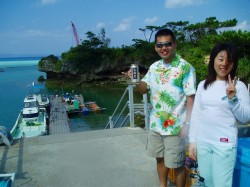 瀬良垣漁港にて