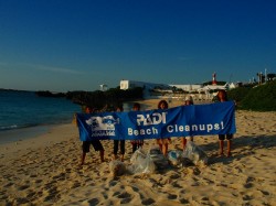 ビーチクリーンナップ
