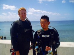 砂辺カリフォルニア　沖縄ビーチダイビング