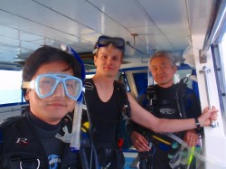 土門チームの3人 土門チームの3人