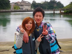 ほら、仲良し。 比謝川にて ほら、仲良し。 比謝川にて