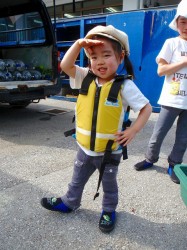 比謝川カヤック 10歳の以下のお子さんのご参加はご相談くださいね。 比謝川カヤック 10歳の以下のお子さんのご参加はご相談くださいね。