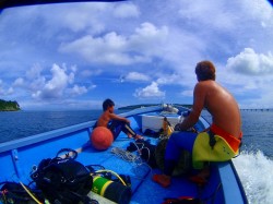 ドキドキしながら移動中