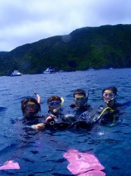 最初はタマナーファームでスノーケル！