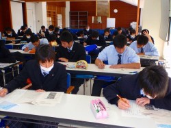 真剣な授業風景ですね～