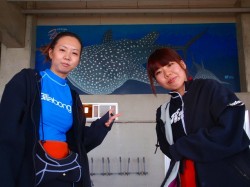 体験ダイビング前に記念写真をパチリ