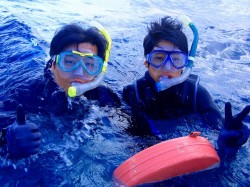 スノーケルをして、これからダイビング行きますよー