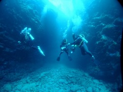 ブルーホールにて ブルーホールにて